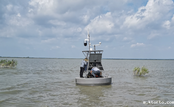 多参数水质监测站图片3